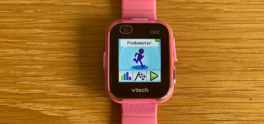 VTech KidiZoom Smartwatch DX2 Review: Best Smartwatch for Kids